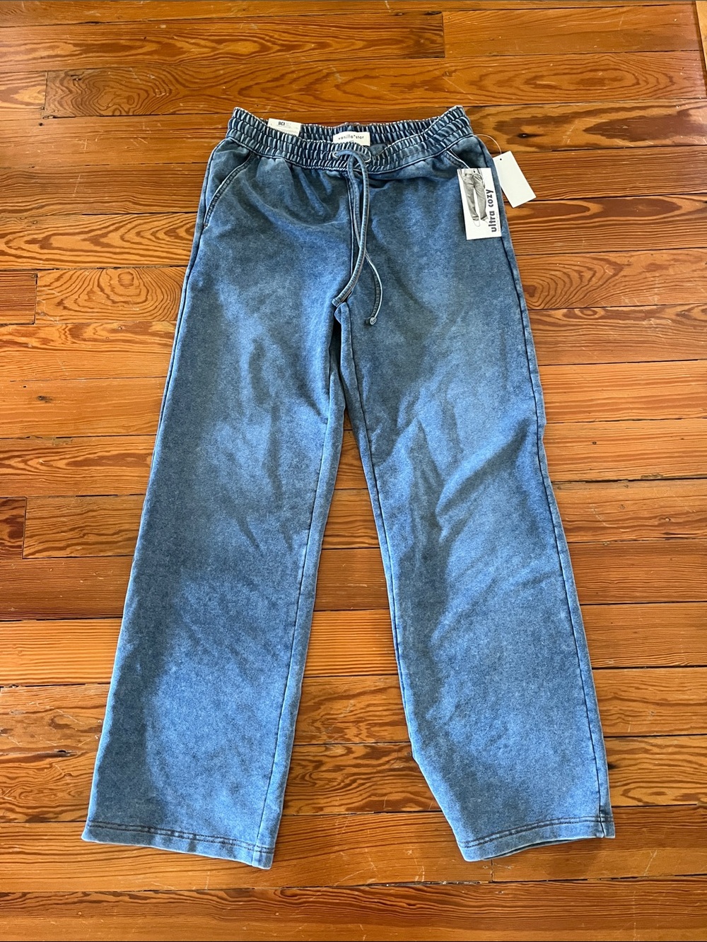 Women’s Vanilla Star Washed Blue Jogger Pants with Drawstring